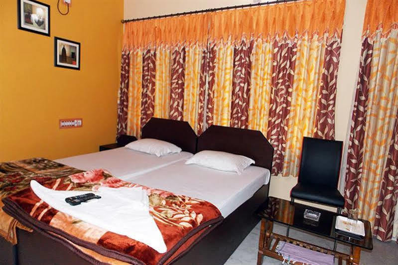 Guest house Heaven Place Kolkata